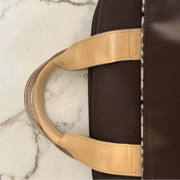 Burberry weekender/hand bag - Picture 3 of 7